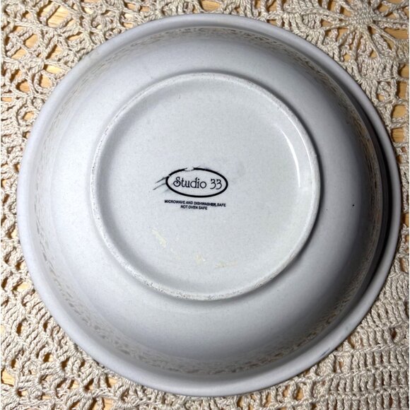 Vintage Studio 33 Christmas Tree Bowl 10" - Festive Holiday Decor - Picture 4 of 4